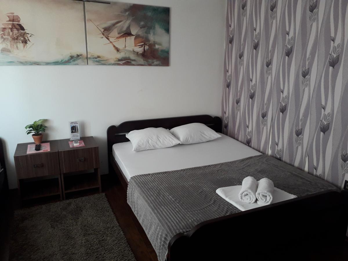 Guest House Vila Salute Nis Exterior photo